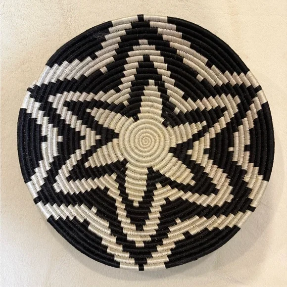 African Woven Basket - Picture 1 of 2